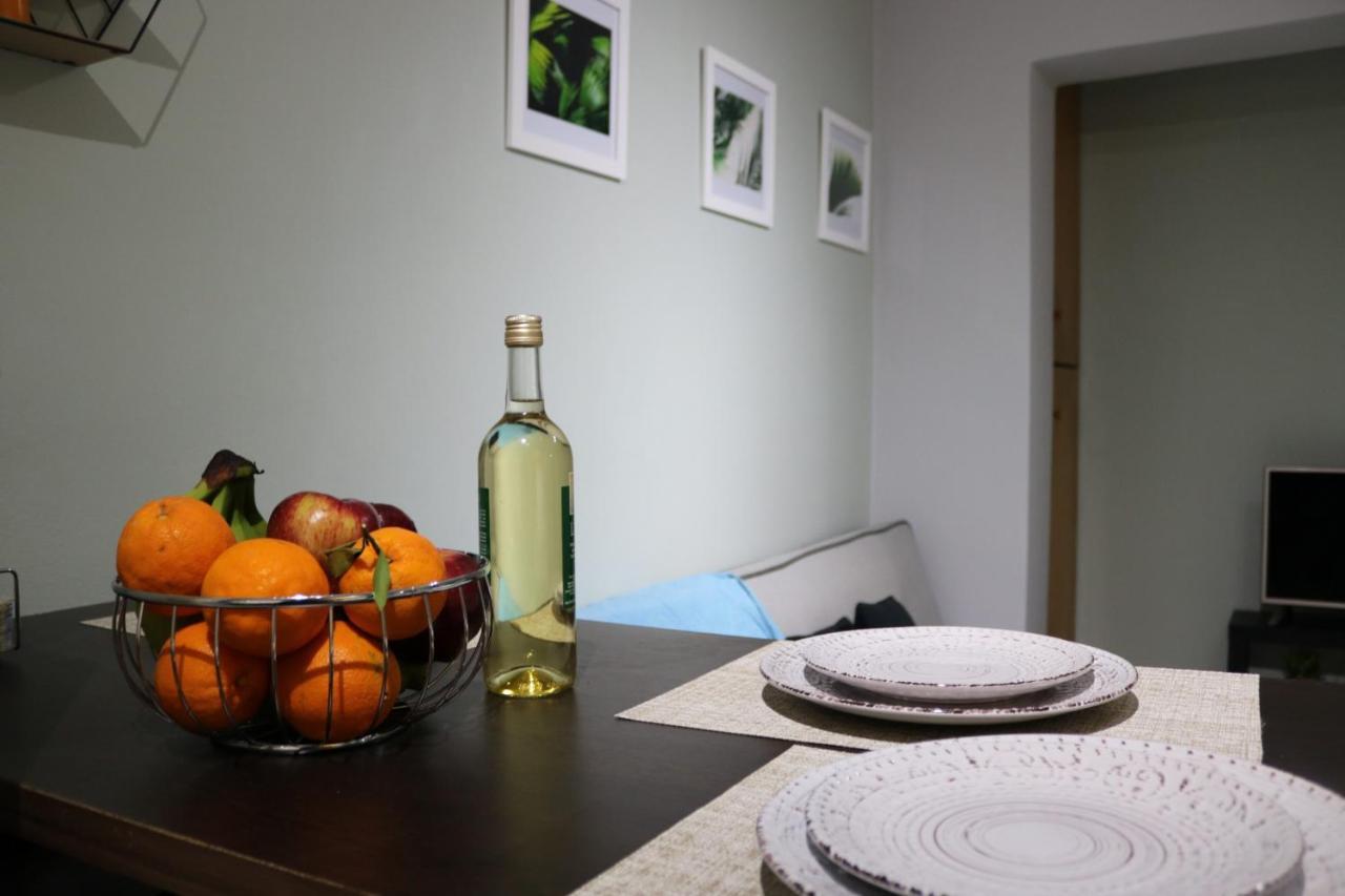 Semi-Basement 50Sqm Apartment Near Kos Citycenter 외부 사진